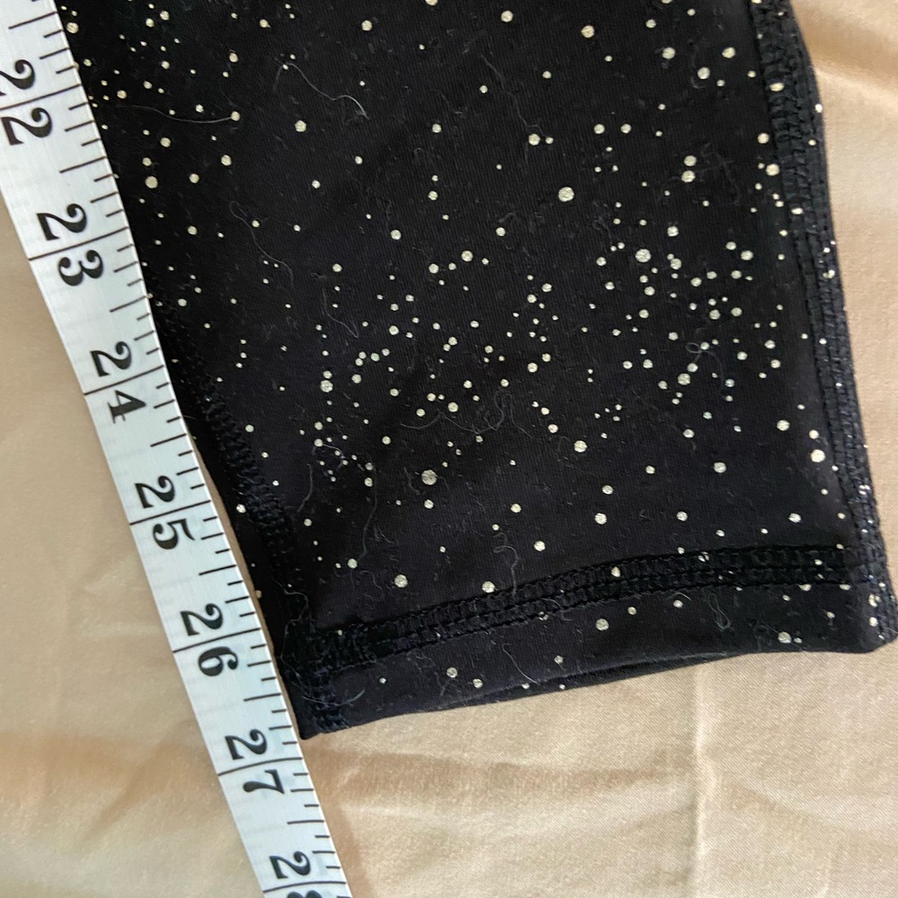 3 pairs Old Navy Active Leggings - Picture 3 of 7